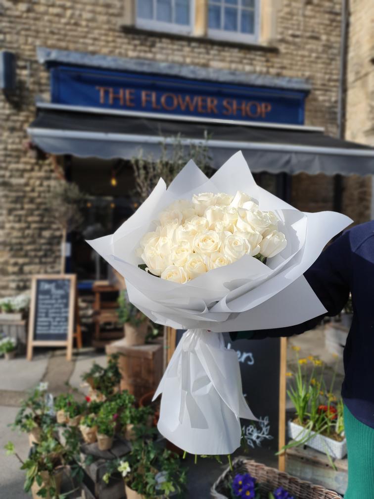 White Long Stemmed Roses Bouquet